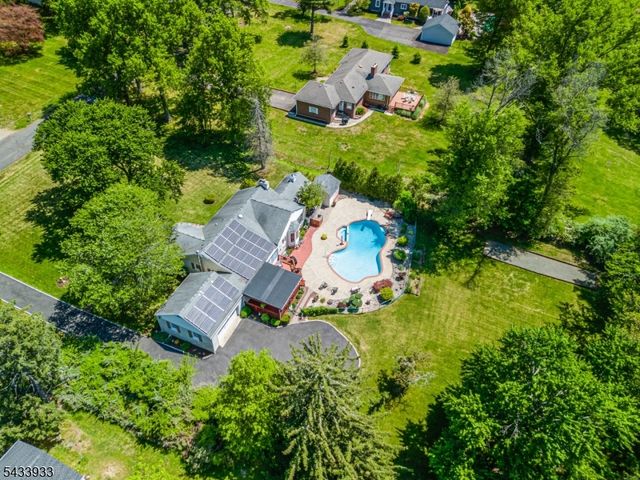 487 Knollwood Dr, Bridgewater Twp., NJ 08807