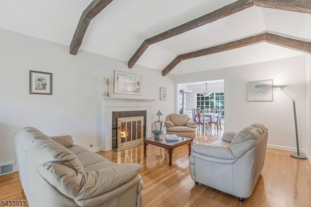 487 Knollwood Dr, Bridgewater Twp., NJ 08807