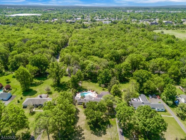 487 Knollwood Dr, Bridgewater Twp., NJ 08807