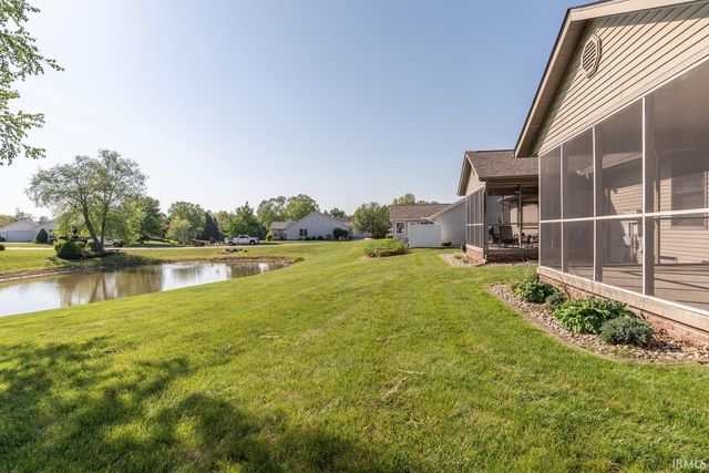 1009 E Sherbrooke Drive, Bloomington, IN 47401