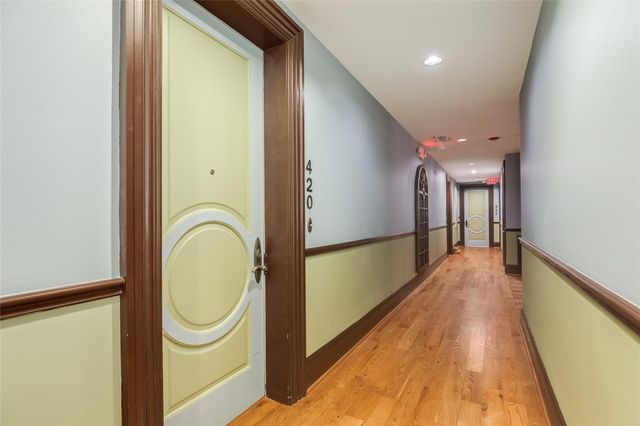 2207 Postoffice Street 420, Galveston, TX 77550