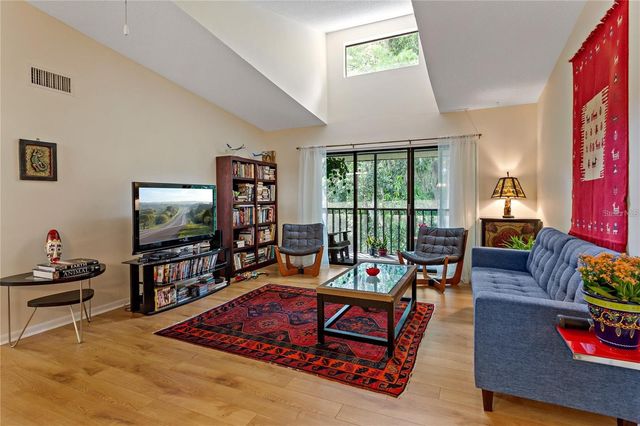 3161 LAKE PINE WAY S F3, Tarpon Springs, FL 34688