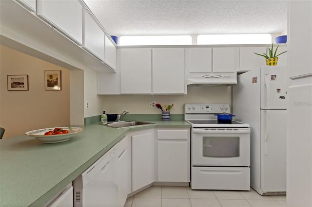 3161 LAKE PINE WAY S F3, Tarpon Springs, FL 34688