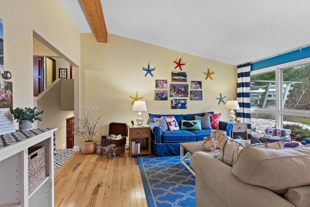 865 Richmond Way, Nekoosa, WI 54457