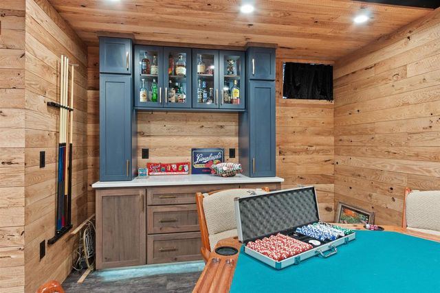 865 Richmond Way, Nekoosa, WI 54457