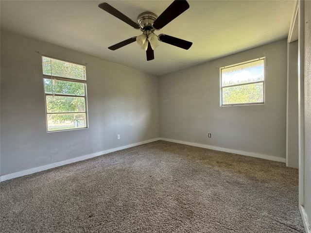 902 Grimes Road, Mineral Wells, TX 76067