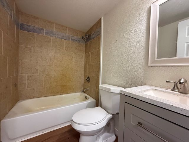 902 Grimes Road, Mineral Wells, TX 76067