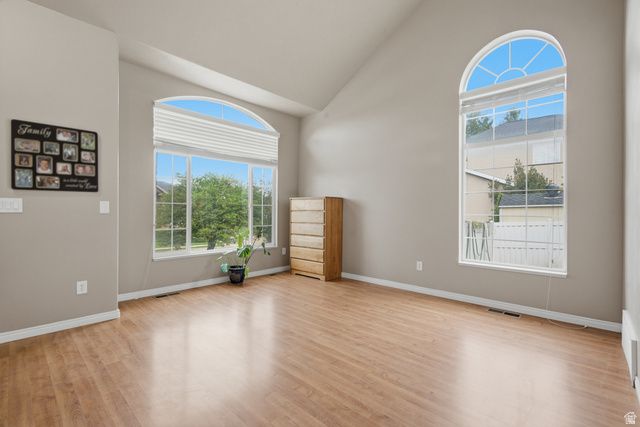 1071 S 55 W, Farmington, UT 84025