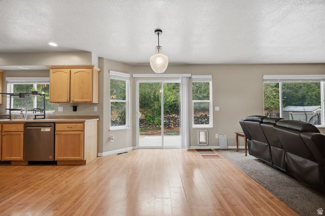 1071 S 55 W, Farmington, UT 84025