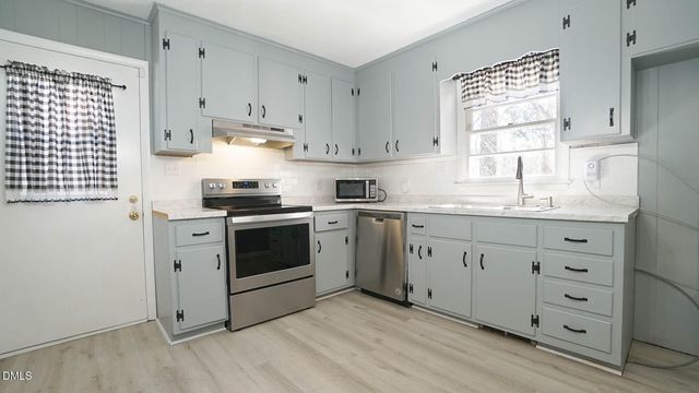 3916 Ingram Drive, Raleigh, NC 27604