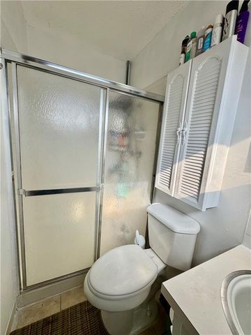 5727 Nogard Avenue, Kansas City, KS 66104