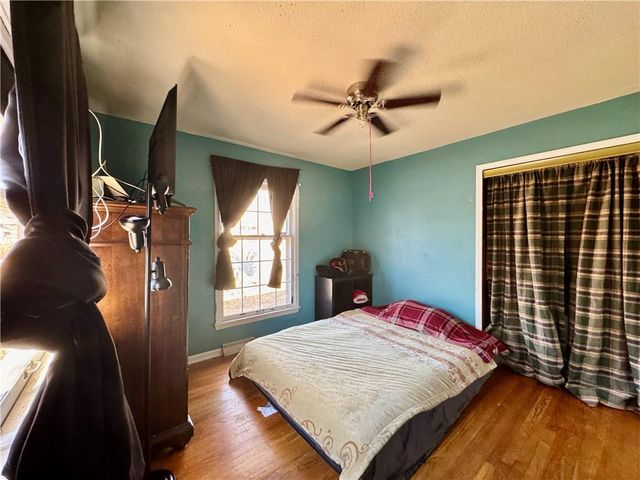 5727 Nogard Avenue, Kansas City, KS 66104