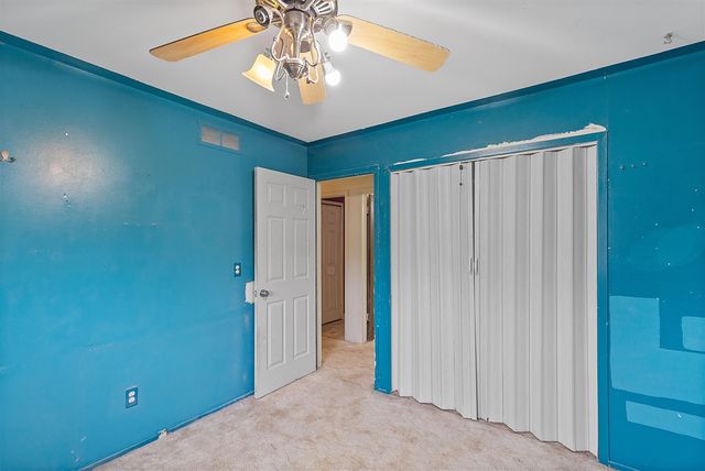 12111 Inkster Road, Livonia, MI 48150