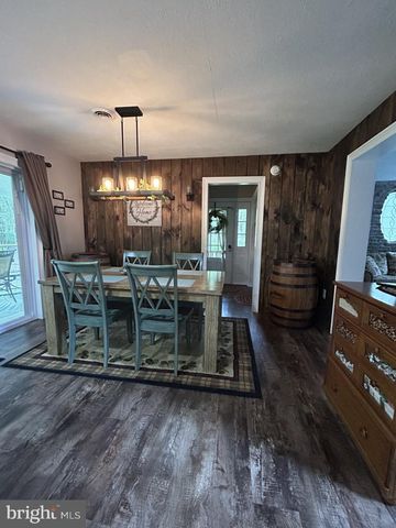 14 MINNIE HA HA RD, Albrightsville, PA 18210