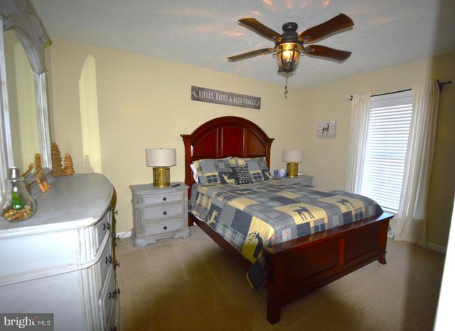 14 MINNIE HA HA RD, Albrightsville, PA 18210