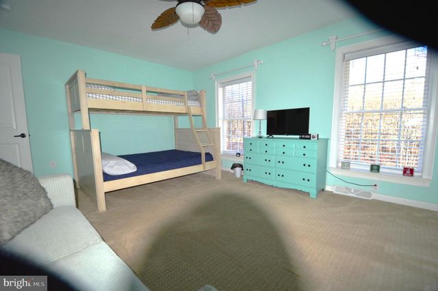 14 MINNIE HA HA RD, Albrightsville, PA 18210