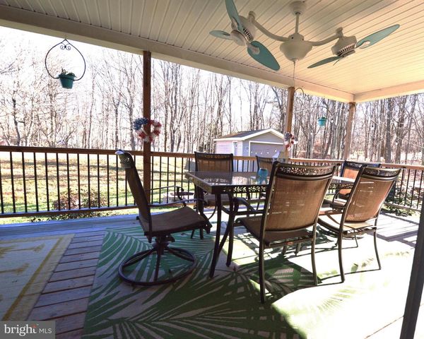 14 MINNIE HA HA RD, Albrightsville, PA 18210