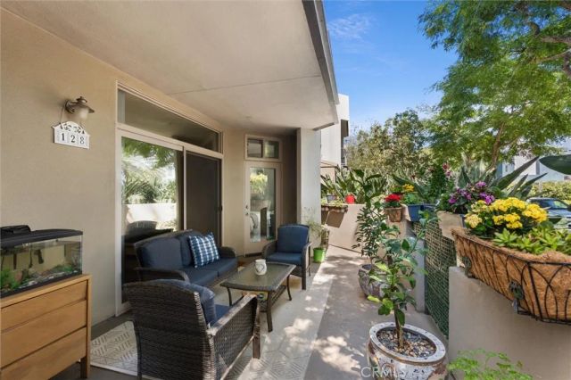 13044 Pacific Promenade 128, Playa Vista, CA 90094