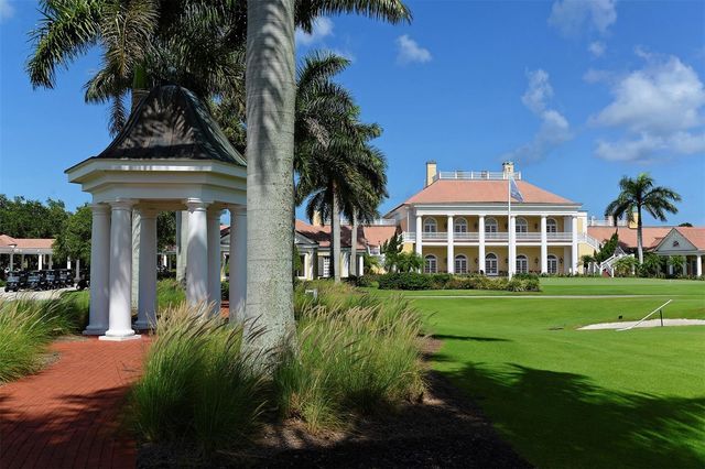 51 MACEWEN DRIVE 12, Osprey, FL 34229