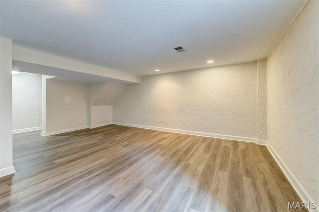 1169 Rue La Ville Walk 1169, Creve Coeur, MO 63141
