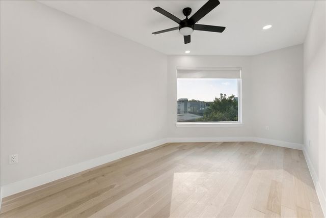 1508 Seegar Street 101, Dallas, TX 75215