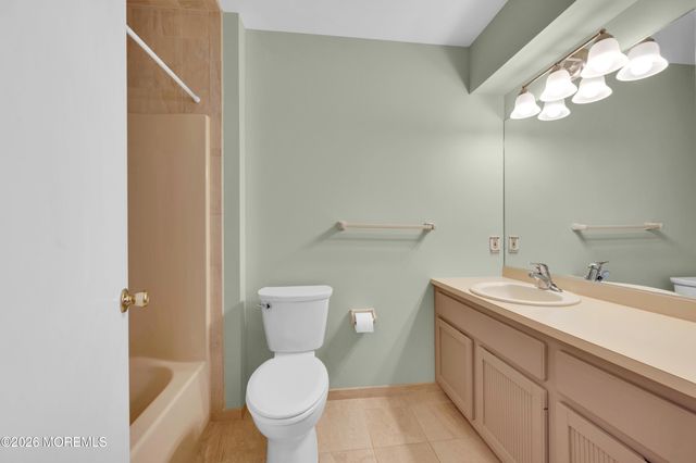 2230 Bridge Avenue 4, Point Pleasant, NJ 08742