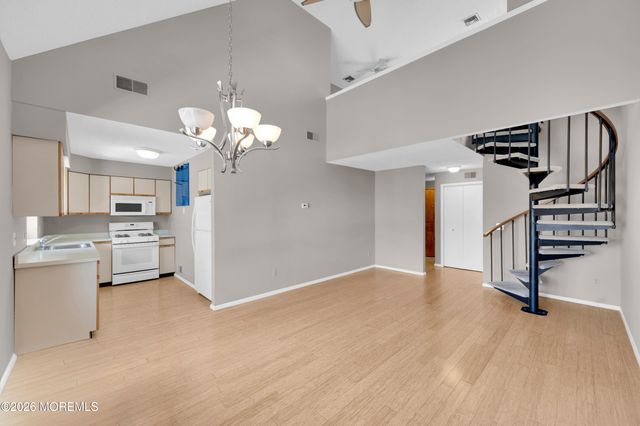 2230 Bridge Avenue 4, Point Pleasant, NJ 08742