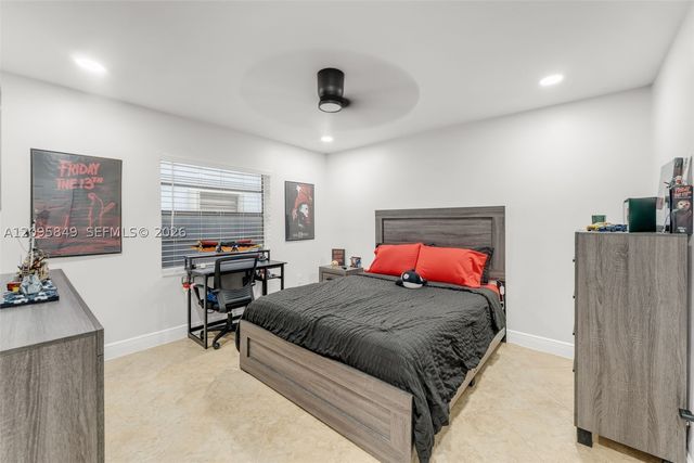13711 SW 108th St, Miami, FL 33186