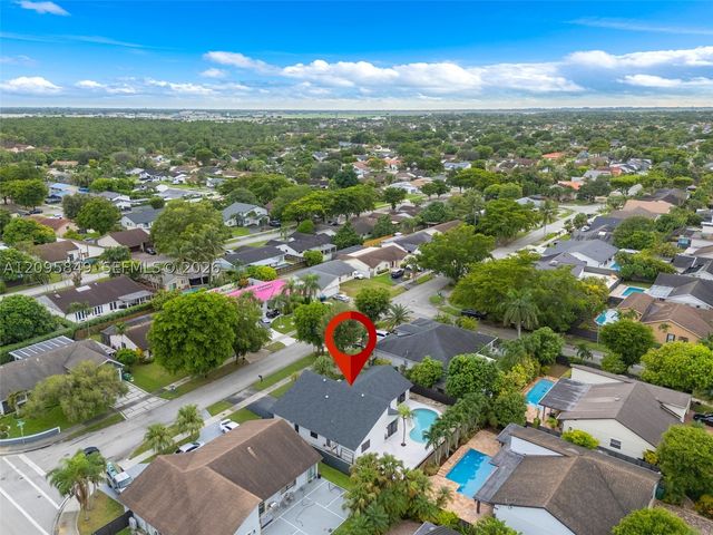 13711 SW 108th St, Miami, FL 33186