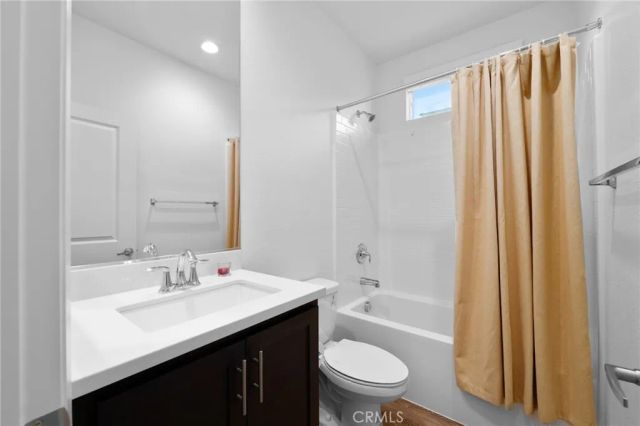 38464 Rosegate, Murrieta, CA 92563