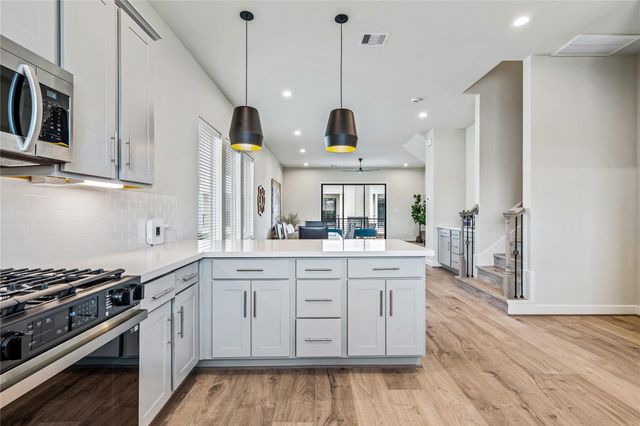 3916 Willowbend Point Drive, Houston, TX 77025