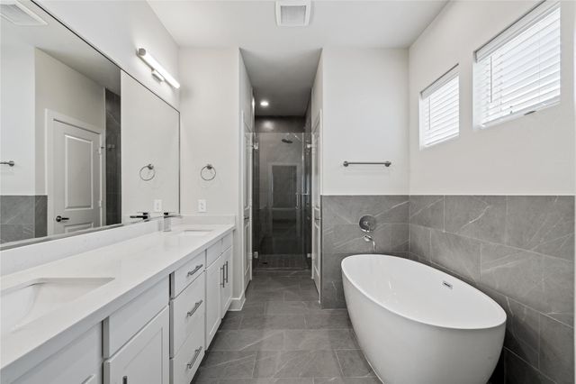 3916 Willowbend Point Drive, Houston, TX 77025