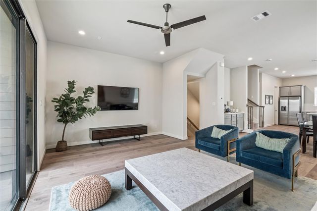 3916 Willowbend Point Drive, Houston, TX 77025