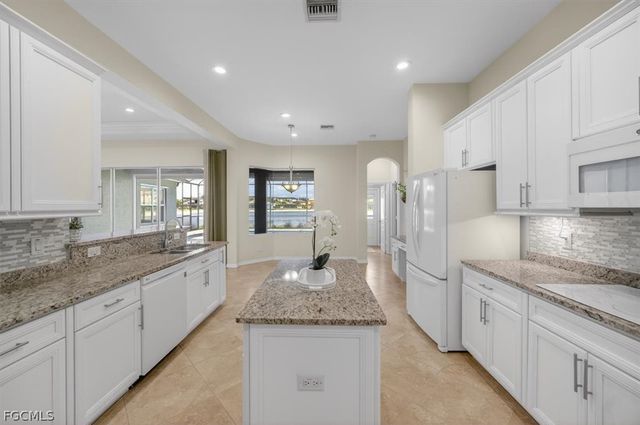 9935 Via San Marco Loop, Fort Myers, FL 33905