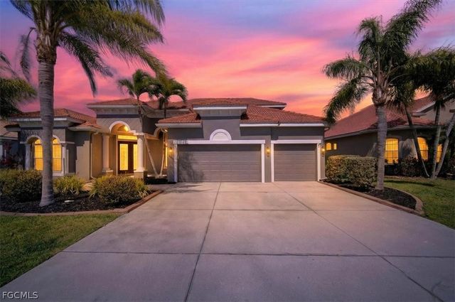 9935 Via San Marco Loop, Fort Myers, FL 33905