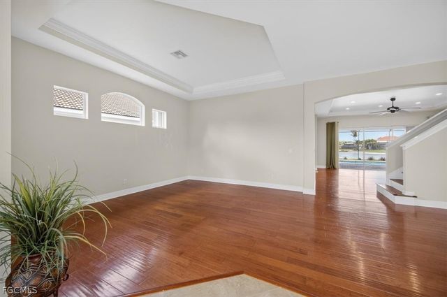 9935 Via San Marco Loop, Fort Myers, FL 33905