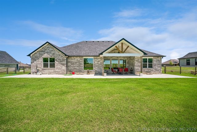 14046 N 54th East Avenue, Collinsville, OK 74021