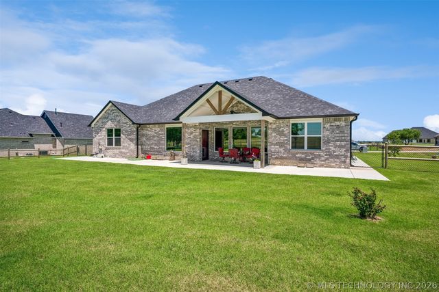 14046 N 54th East Avenue, Collinsville, OK 74021