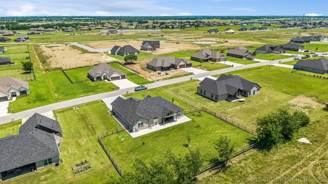14046 N 54th East Avenue, Collinsville, OK 74021