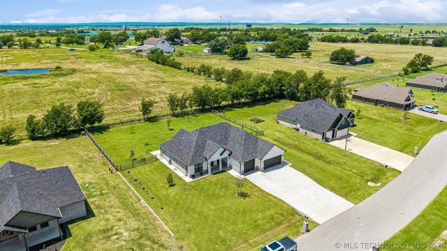 14046 N 54th East Avenue, Collinsville, OK 74021