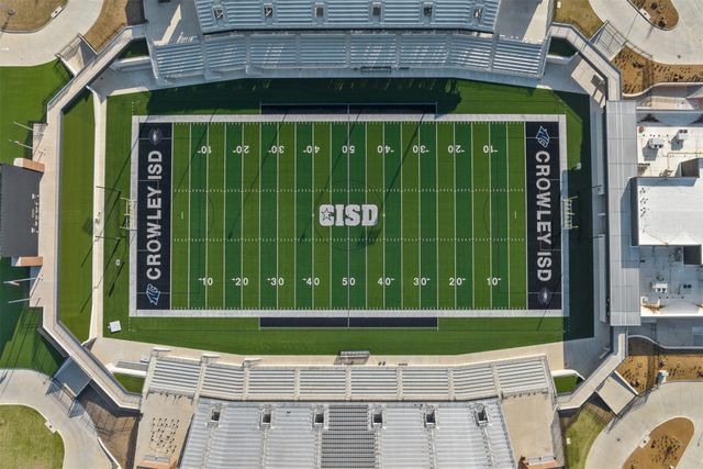 1013 Tarryhill Drive, Crowley, TX 76036