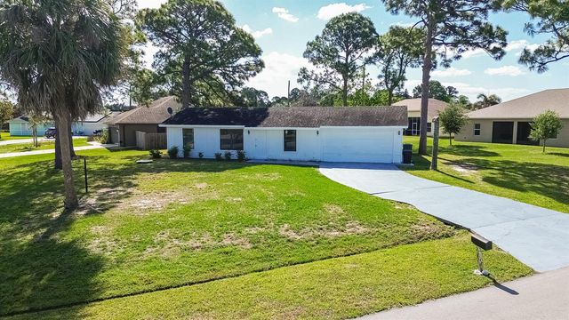 993 SW Cecil Lane, Port St. Lucie, FL 34953