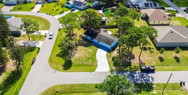 993 SW Cecil Lane, Port St. Lucie, FL 34953