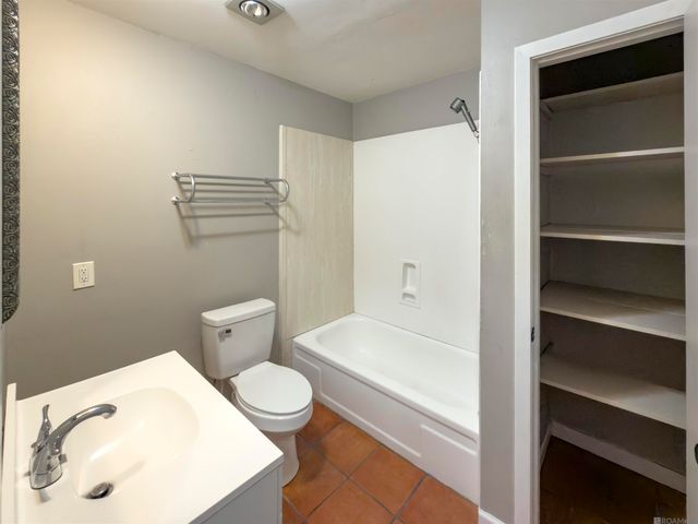 16124 Batavia Ave, Baton Rouge, LA 70817