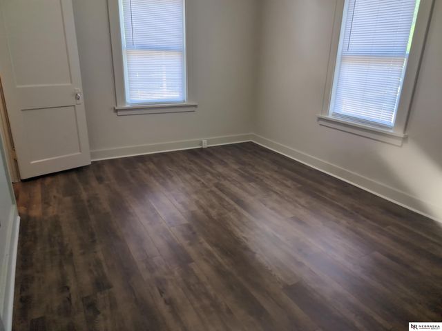 1941 J Street, Lincoln, NE 68510