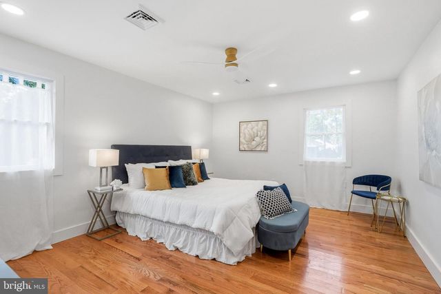 1517 MARNE HWY, Hainesport, NJ 08036