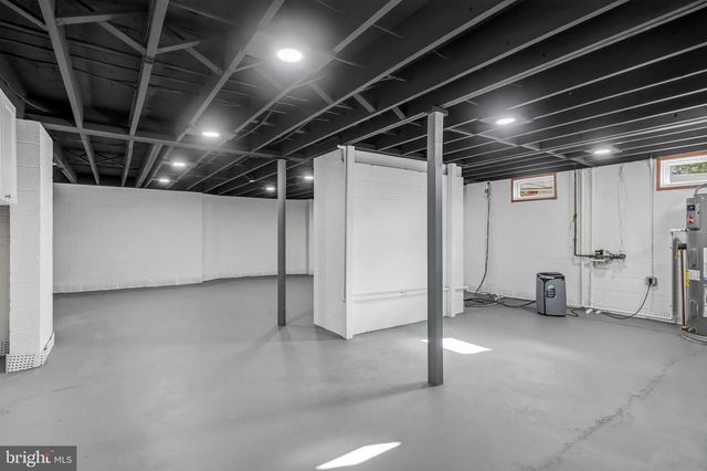 1517 MARNE HWY, Hainesport, NJ 08036