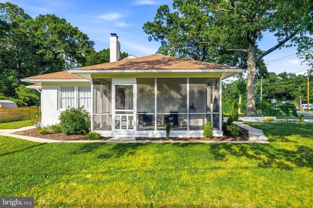 1517 MARNE HWY, Hainesport, NJ 08036