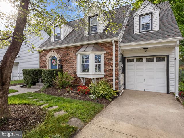 409 W KINGS HWY, Audubon, NJ 08106