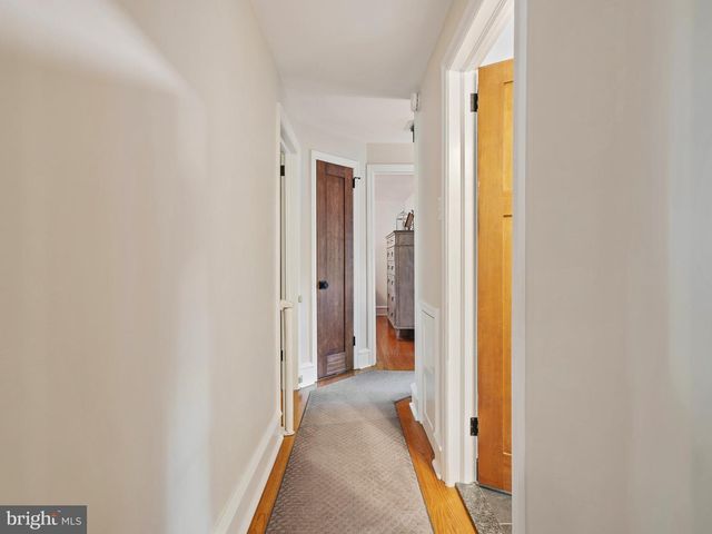 409 W KINGS HWY, Audubon, NJ 08106
